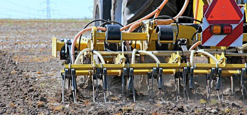 Färre arbetar inom jordbruket