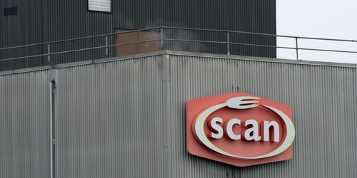 Ljusning för HK Scan – men coronaeffekter oroar