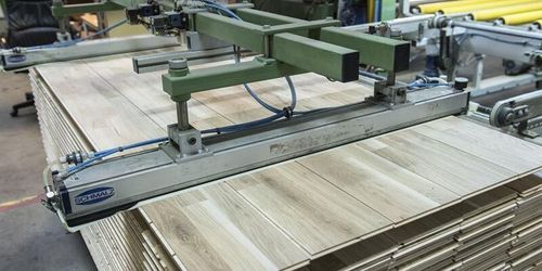 Slut på golv i Kallinge - alla får gå