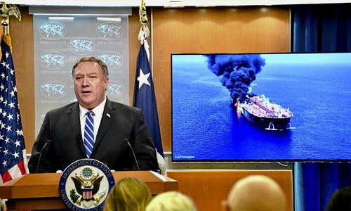 Oljepriset rusar efter attack mot tankfartyg