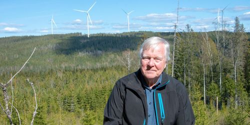 Han fick bygden att satsa på vindkraft – gör miljonvinst