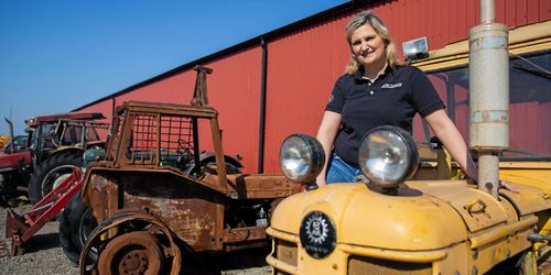 Traktorskroten – här får trasiga traktorer nytt liv