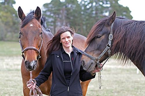 Gittan Gröndahl är en av tre forskare som belönas för sin forskning om nervsjukdomen polyneuropati.