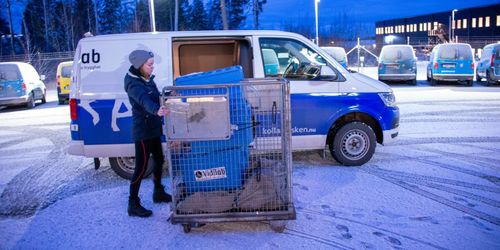 Postgången livsviktig när proven ska fram