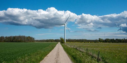 Gamla vindkraftverk kan ge pengar till nya markägare
