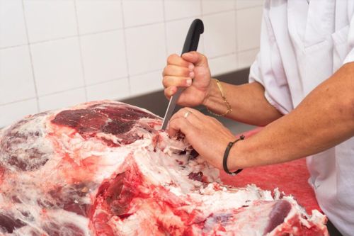 74 får gå från HK Scan