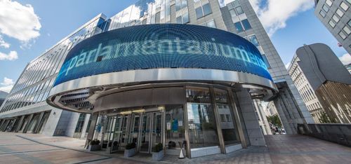 Växtskyddsjätte portas från EU-parlamentet