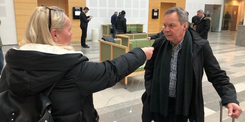 Turbulent start på Hedinrättegången