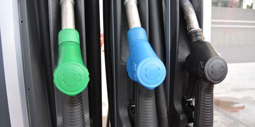 Jättehöjning på diesel, bensin och HVO