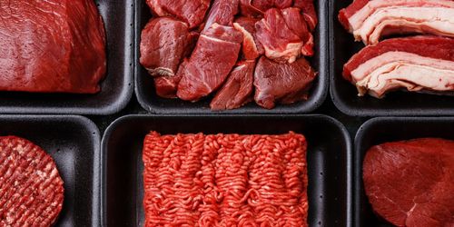 Press på nöt men uppåt för gris