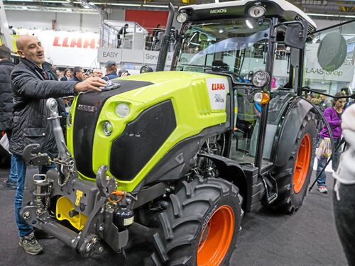 Claas Nexos 250 VL är mellanmodellen med 126 centimeters bredd.