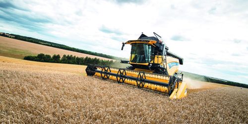 New Holland släpper ny tröskmodell