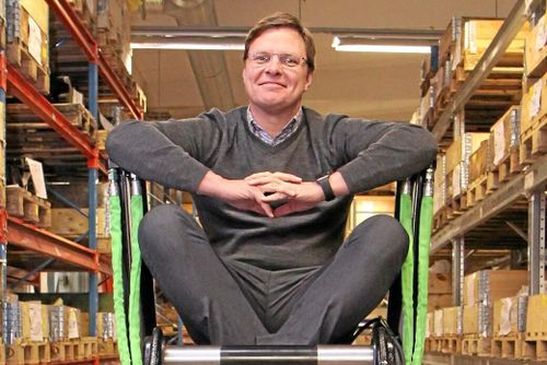 Steelwrist växer så det knakar