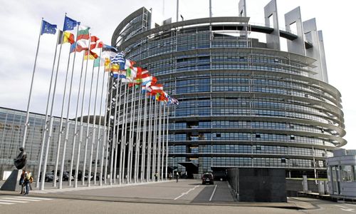 EU-parlamentet: Strafftullar får inte straffa bönderna