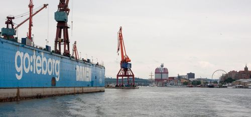 Öppnar för ändring i svenska modellen