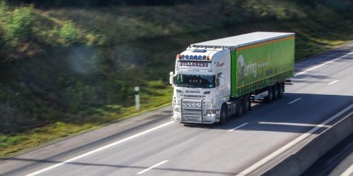 ”Yrkeskompetensbevis hör hemma i papperskorgen”