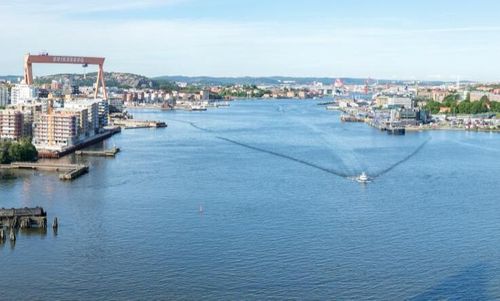 Havrelastat fartyg på Göta älv har lämnat hamnen utan lov