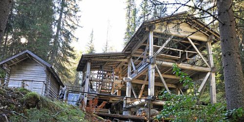 Här lever gamla tiders sågverk kvar