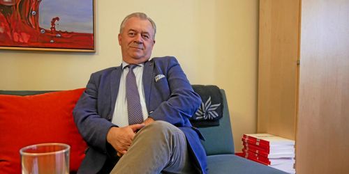 Bucht (S): Jag hade velat ha mer action i skogspolitiken