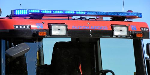 Djur blev kvar i brinnande ladugård