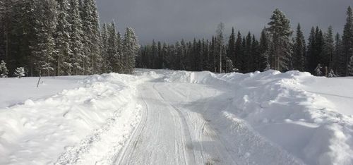 ”Räknar med 30 timmars arbete per snöfall”
