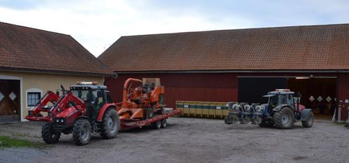 SLU tankar sina lantmaskiner med HVO