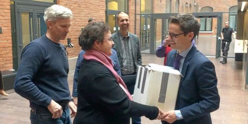 Protesterar mot intrång utan ersättning