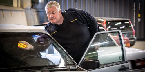 Polis om A-traktorerna: Det är vilda västern