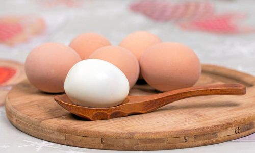 Hotellkedjan inför totalstopp för ägg från burhöns