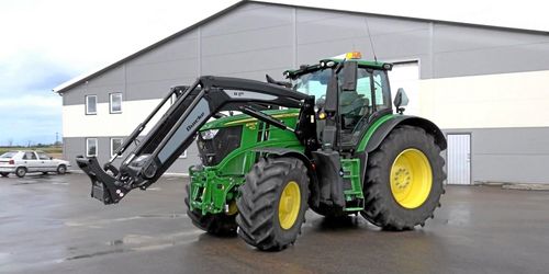 John Deere organiserar om – oro hos svenska säljare